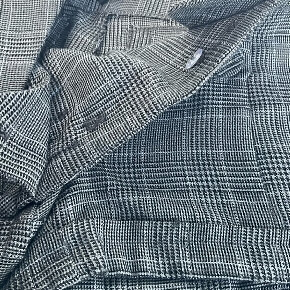 90s/Y2K Checkered Shorts - Picture 7 of 7